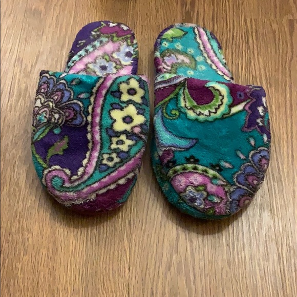 Vera Bradley Accessories - Vera Bradley Slippers 🎀